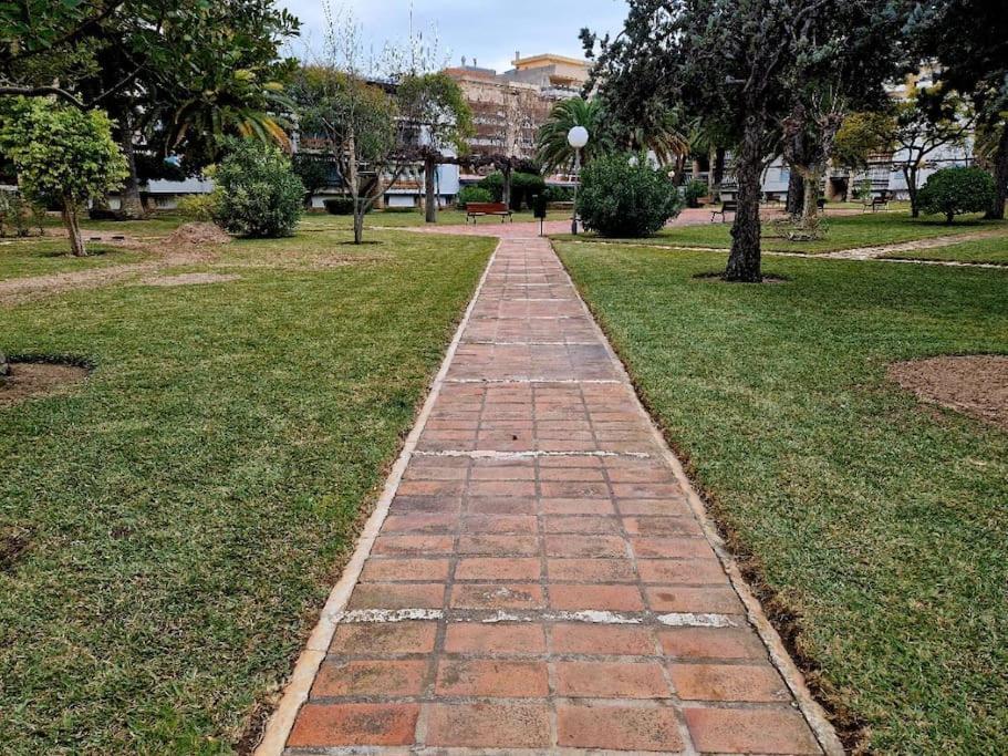 Apartamento A Un Paso De Playa Salou Ngoại thất bức ảnh
